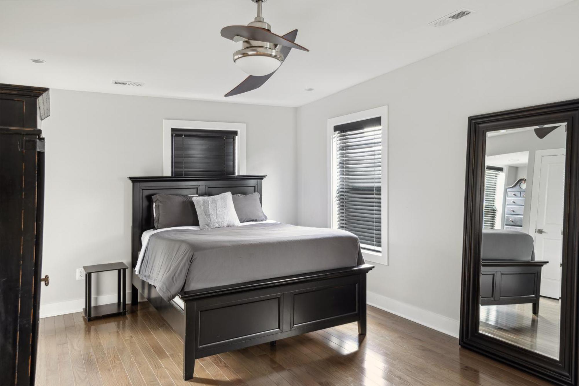 Luxury 4br 7 Mins To Us Capital, Rooftop Deck, In Free Parking *