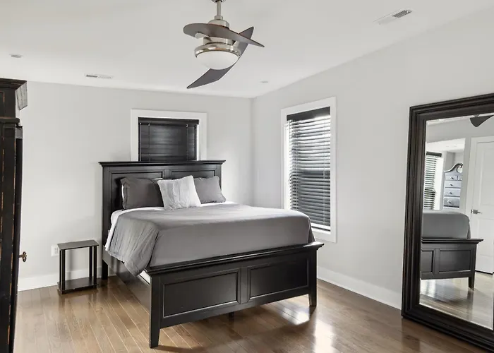 Luxury 4Br Home 7 Mins To Us Capital, Rooftop Deck, In Washington Free Parking