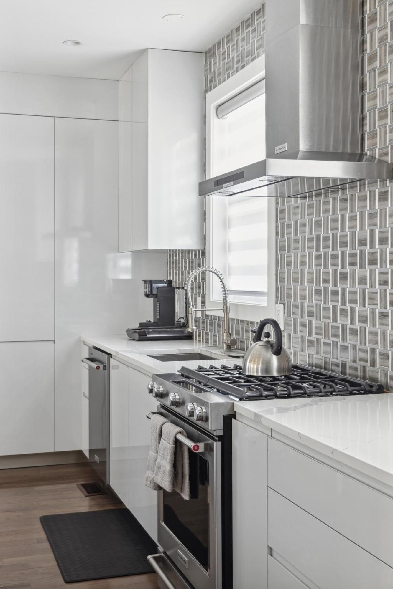 Luxury 4br 7 Mins To Us Capital, Rooftop Deck, In Free Parking Сasa de vacaciones *